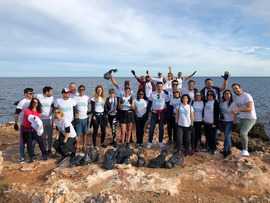 1st Beach Clean-up Day Marina de Denia X Hammeken Cellars