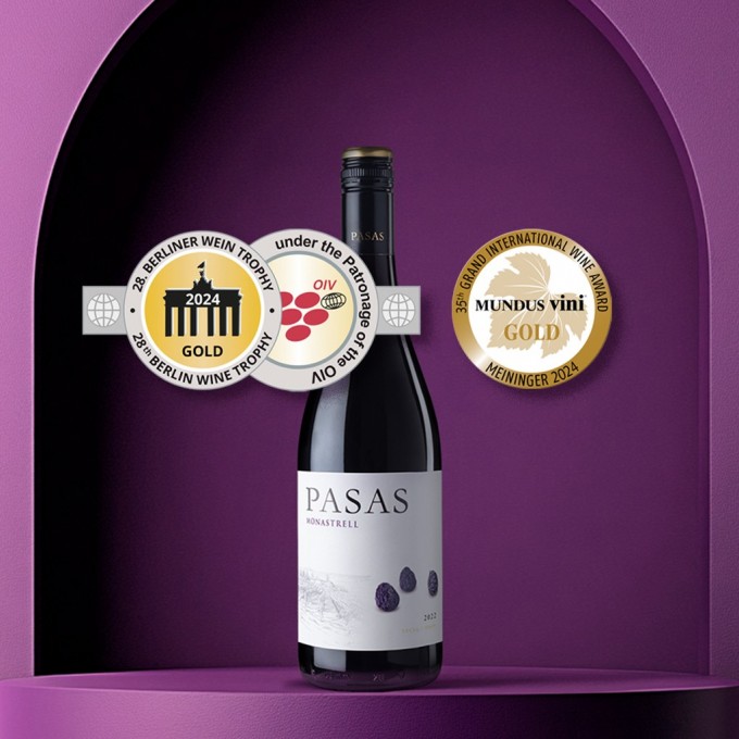 Pasas Monastrell: Un Doble Triunfo de Medalla de Oro